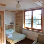 Willa Litka Bed & Breakfast *